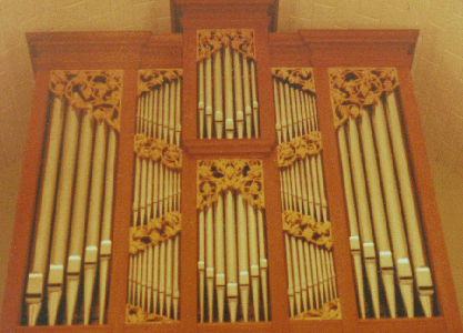 Wood carved grapes and foliage in pipe shades for Schlicker pipe organ, Wisconsin Lutheran College, Milwaukee, WI